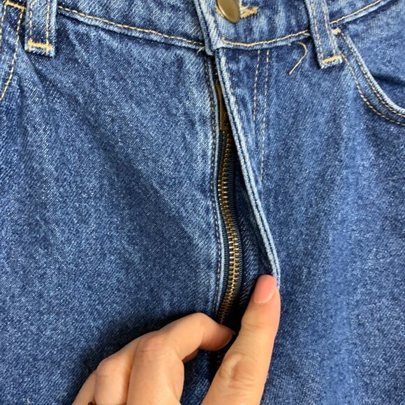 American Apparel High Rise Straight Leg Mom Jeans Medium Wash, Size 29 - Picture 4 of 10